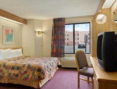 фото отеля Travelodge Harvey