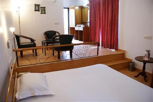 фото отеля Alpine Hills Resort Kasauli