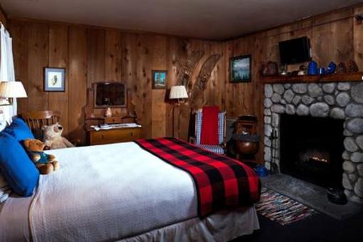 фото отеля Strawberry Creek Inn Idyllwild