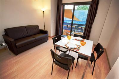 фото отеля Apartments Olimpic Village