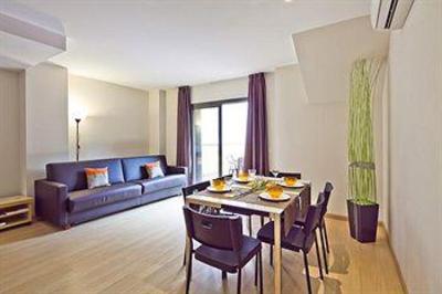 фото отеля Apartments Olimpic Village