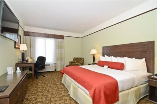фото отеля Best Western Plus Emory At Lake Fork Inn & Suites