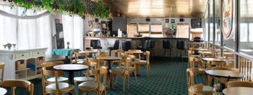 фото отеля Cape Point Hotel West Yarmouth