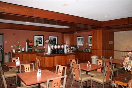фото отеля Hampton Inn Batavia