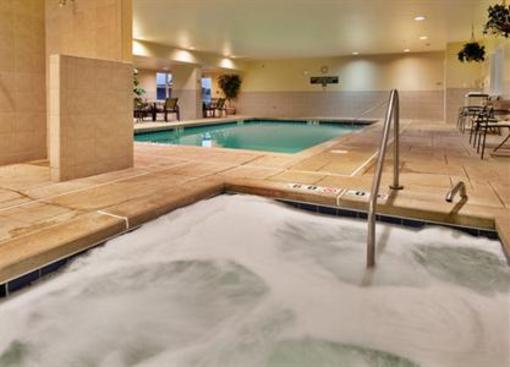фото отеля Holiday Inn Express Hotel & Suites St. Louis West-O'Fallon