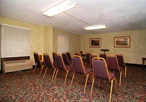 фото отеля Quality Inn at Arlington Highlands