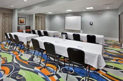 фото отеля Holiday Inn Express Hotel & Suites Festus - South St. Louis