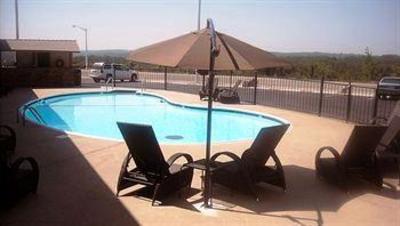 фото отеля Foxborough Inn & Suites