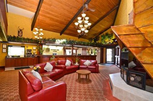 фото отеля BEST WESTERN Arrowhead Lodge