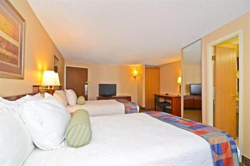 фото отеля BEST WESTERN Arrowhead Lodge