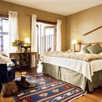 фото отеля Middle Beach Lodge