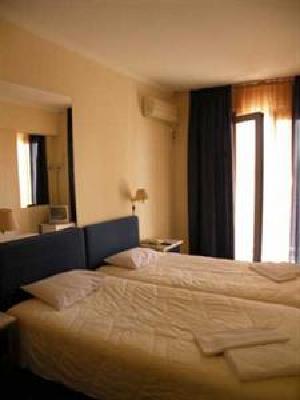 фото отеля Delfini Hotel Piraeus