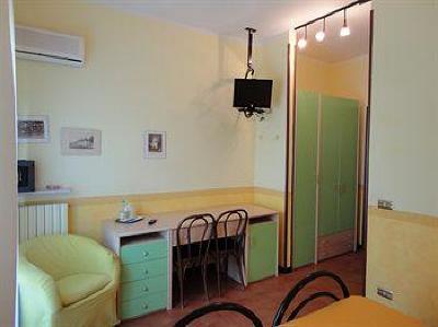 фото отеля Hotel Astoria Salsomaggiore Terme