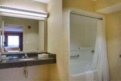 фото отеля BEST WESTERN Media Center Inn