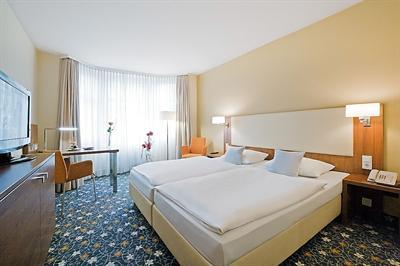 фото отеля President Hotel Bonn