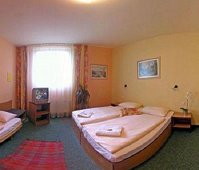 фото отеля Hotel Pankrac Prague