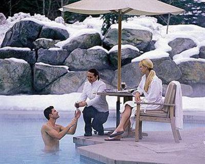 фото отеля Four Seasons Resort Whistler