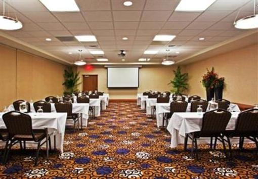 фото отеля Holiday Inn Fort Wayne-IPFW & Coliseum