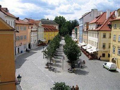 фото отеля Hotel Kampa Garden