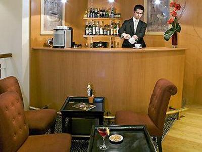 фото отеля Mercure Rennes Place de Bretagne