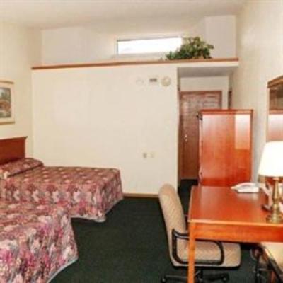 фото отеля Lehrs Motel Augusta