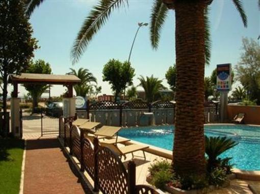 фото отеля Hotel Baltic Abruzzo