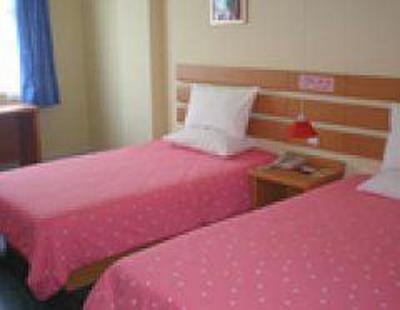 фото отеля Home Inn (Wuhan Luoshi South Road)