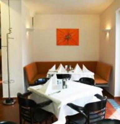 фото отеля Pension Cafe Restaurant Loffler