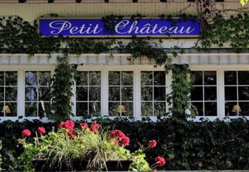 фото отеля Gastehaus Petit Chateau