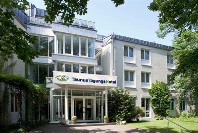фото отеля Taunus Tagungshotel Friedrichsdorf