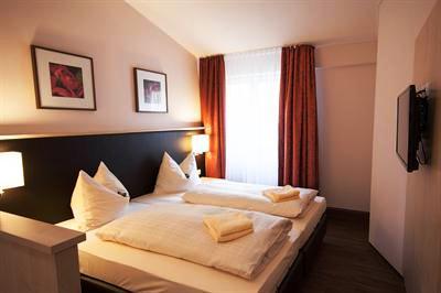 фото отеля Taunus Tagungshotel Friedrichsdorf