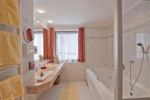 фото отеля Hotel Jagdhof