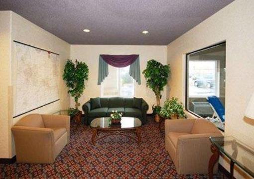 фото отеля Sleep Inn & Suites Milan (Michigan)