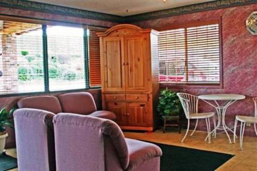 фото отеля Best Western Village Inn Hardy