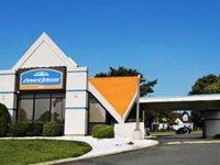 Howard Johnson Warrenton