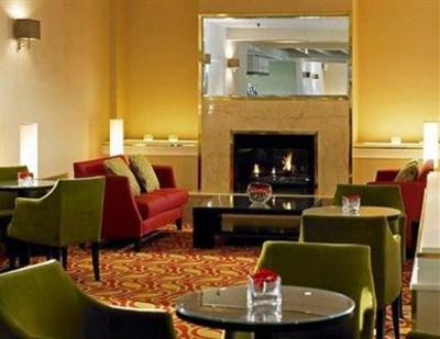 фото отеля Marriott Cheshunt Hotel