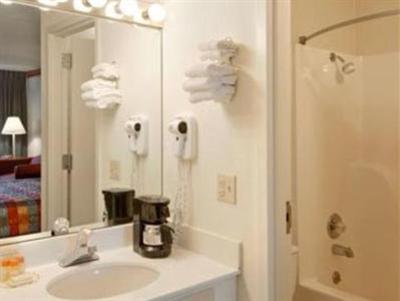 фото отеля Days Inn Seneca