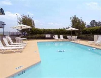 фото отеля Days Inn Seneca