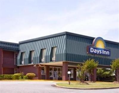 фото отеля Days Inn Seneca