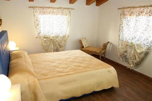 фото отеля Residence Ca Di Capri