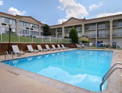 фото отеля Howard Johnson Inn & Suites Newark (Delaware)