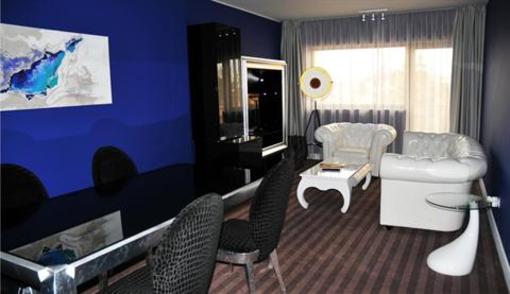 фото отеля Hotel Dumbrava