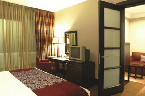 фото отеля Surya Hotel and Cottages