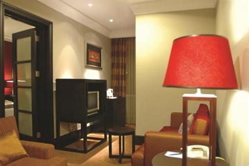 фото отеля Surya Hotel and Cottages