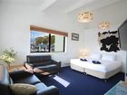 фото отеля Cedarwood Apartments
