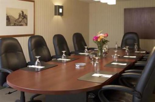 фото отеля Best Western Plus Louisville Inn & Suites
