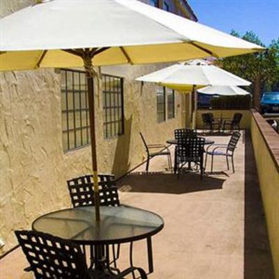 фото отеля Western Inn Old Town San Diego