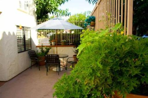 фото отеля Western Inn Old Town San Diego