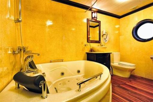 фото отеля Ha Long Dragon Cruise Deluxe