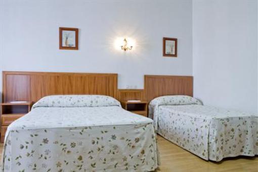 фото отеля Hostal Galaico
